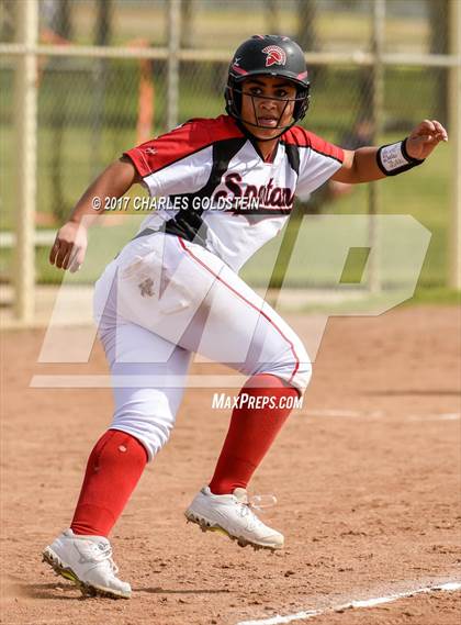 Thumbnail 2 in Rio Mesa vs. Agoura photogallery.