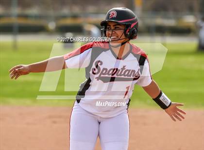 Thumbnail 2 in Rio Mesa vs. Agoura photogallery.