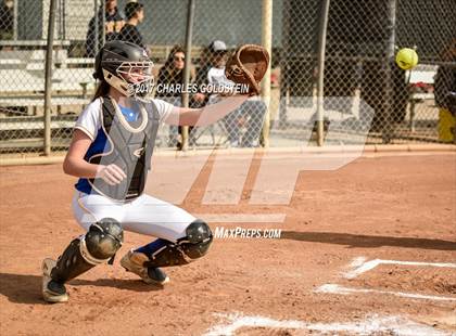 Thumbnail 2 in Rio Mesa vs. Agoura photogallery.