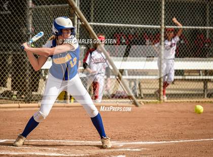 Thumbnail 3 in Rio Mesa vs. Agoura photogallery.