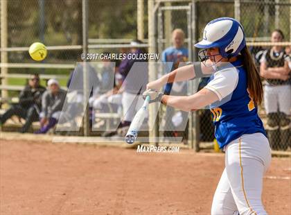 Thumbnail 2 in Rio Mesa vs. Agoura photogallery.