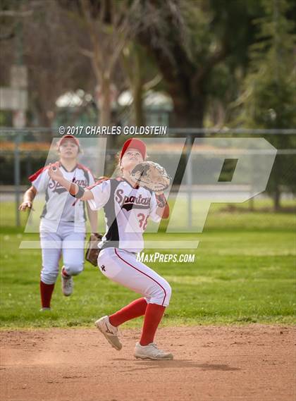Thumbnail 1 in Rio Mesa vs. Agoura photogallery.