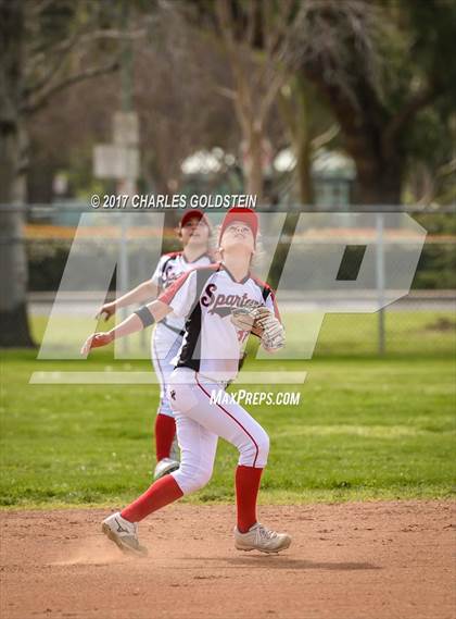 Thumbnail 3 in Rio Mesa vs. Agoura photogallery.