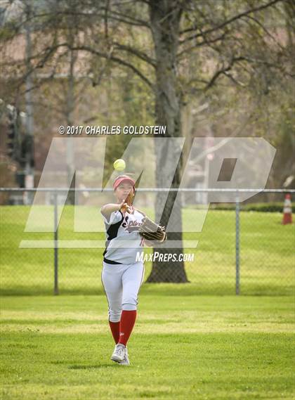 Thumbnail 1 in Rio Mesa vs. Agoura photogallery.