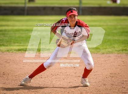 Thumbnail 3 in Rio Mesa vs. Agoura photogallery.
