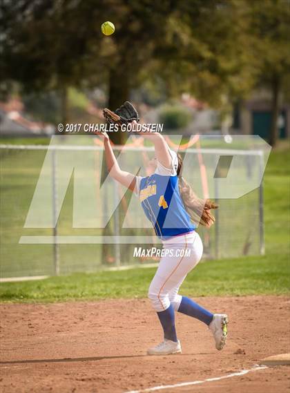 Thumbnail 3 in Rio Mesa vs. Agoura photogallery.