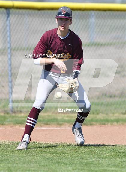 Thumbnail 3 in Ector vs Collinsville (Blue Ridge Tournament) photogallery.