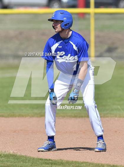 Thumbnail 2 in Ector vs Collinsville (Blue Ridge Tournament) photogallery.