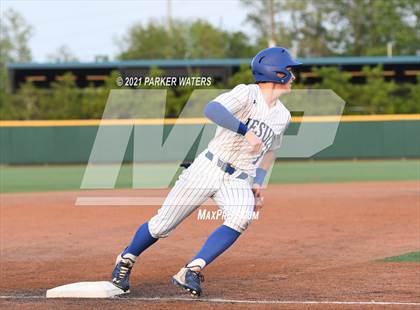 Thumbnail 3 in Archbishop Rummel @ Jesuit photogallery.