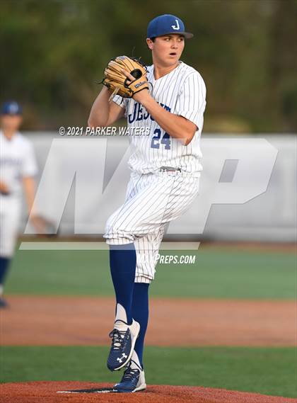 Thumbnail 1 in Archbishop Rummel @ Jesuit photogallery.