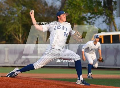 Thumbnail 3 in Archbishop Rummel @ Jesuit photogallery.