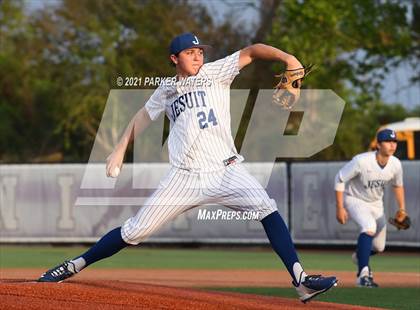 Thumbnail 2 in Archbishop Rummel @ Jesuit photogallery.