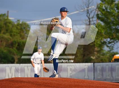 Thumbnail 3 in Archbishop Rummel @ Jesuit photogallery.
