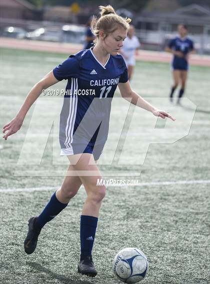 Thumbnail 3 in California vs. Mayfair (Best of the West Tournament) photogallery.