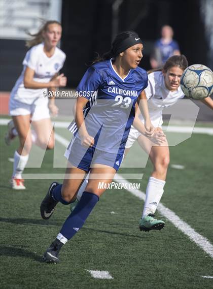 Thumbnail 1 in California vs. Mayfair (Best of the West Tournament) photogallery.