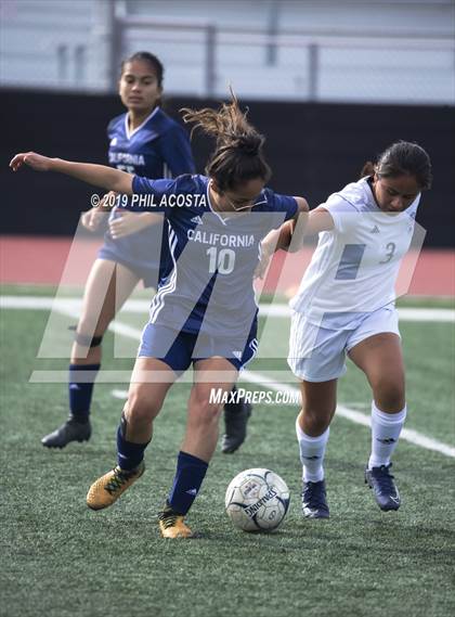 Thumbnail 2 in California vs. Mayfair (Best of the West Tournament) photogallery.