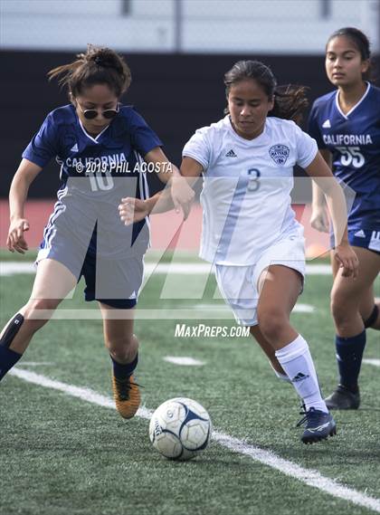 Thumbnail 3 in California vs. Mayfair (Best of the West Tournament) photogallery.