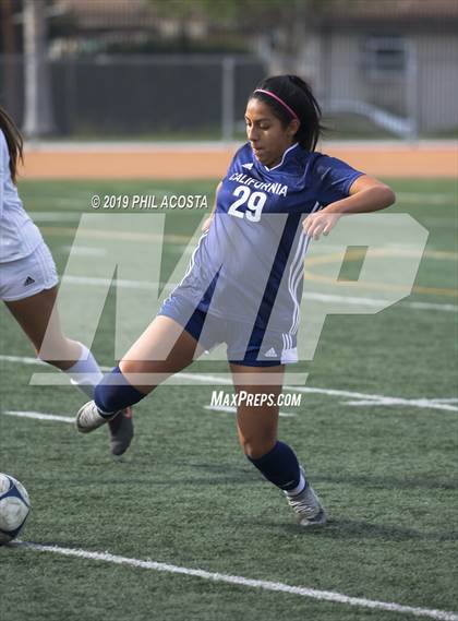 Thumbnail 1 in California vs. Mayfair (Best of the West Tournament) photogallery.