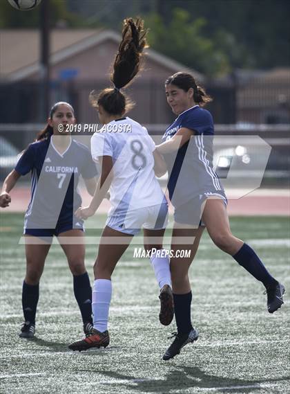 Thumbnail 3 in California vs. Mayfair (Best of the West Tournament) photogallery.
