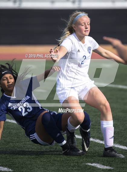Thumbnail 1 in California vs. Mayfair (Best of the West Tournament) photogallery.
