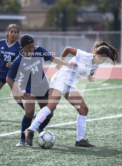Thumbnail 1 in California vs. Mayfair (Best of the West Tournament) photogallery.