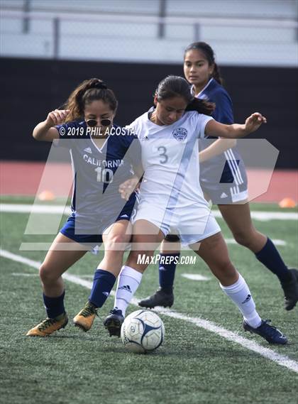 Thumbnail 1 in California vs. Mayfair (Best of the West Tournament) photogallery.