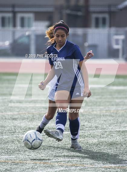 Thumbnail 2 in California vs. Mayfair (Best of the West Tournament) photogallery.