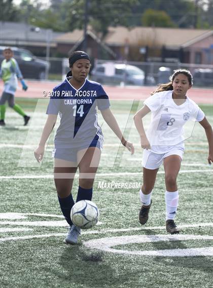 Thumbnail 1 in California vs. Mayfair (Best of the West Tournament) photogallery.