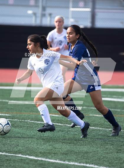 Thumbnail 1 in California vs. Mayfair (Best of the West Tournament) photogallery.