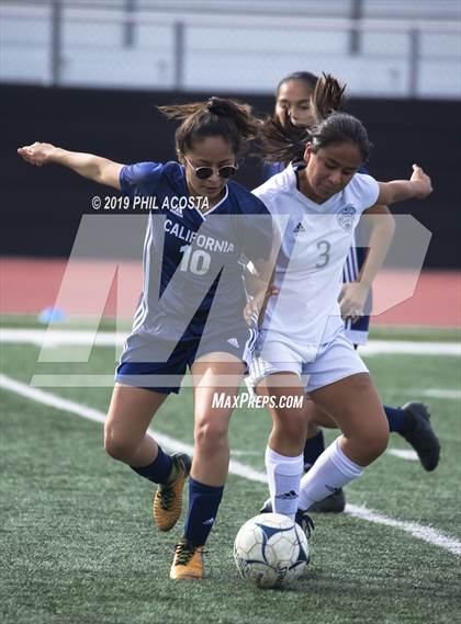 Thumbnail 2 in California vs. Mayfair (Best of the West Tournament) photogallery.