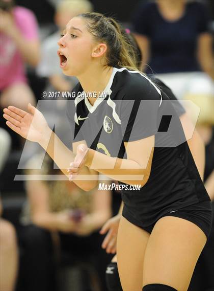 Thumbnail 2 in Canyon @ Foothill photogallery.
