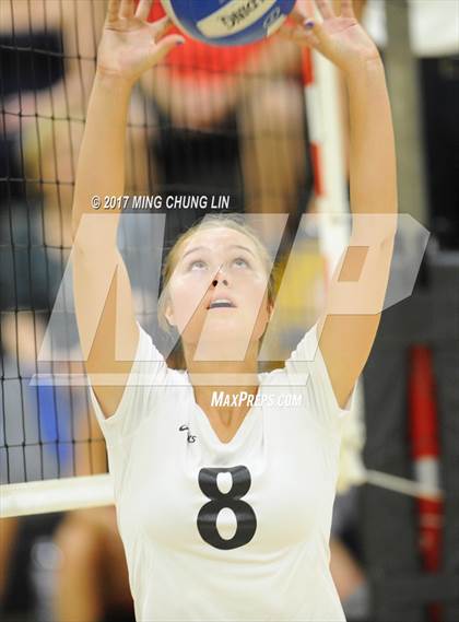 Thumbnail 3 in Canyon @ Foothill photogallery.