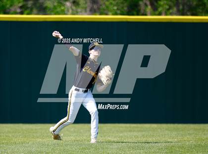 Thumbnail 3 in McMinn County vs. McCallie photogallery.