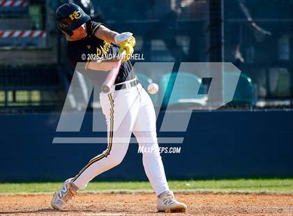 Thumbnail 1 in McMinn County vs. McCallie photogallery.