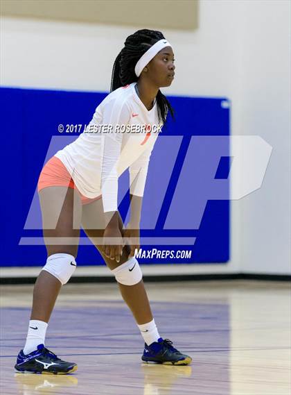 Thumbnail 3 in Taft vs. Pflugerville Connally (NISD Tournament) photogallery.