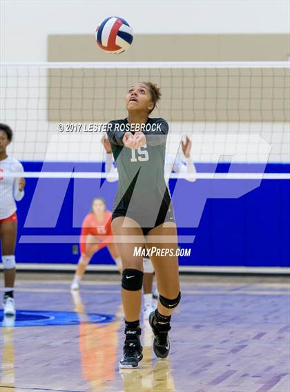 Thumbnail 3 in Taft vs. Pflugerville Connally (NISD Tournament) photogallery.