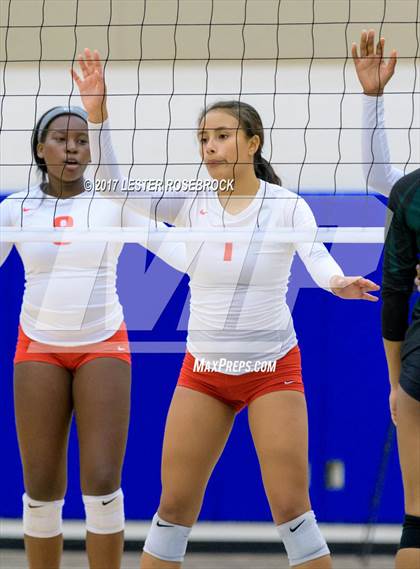 Thumbnail 2 in Taft vs. Pflugerville Connally (NISD Tournament) photogallery.