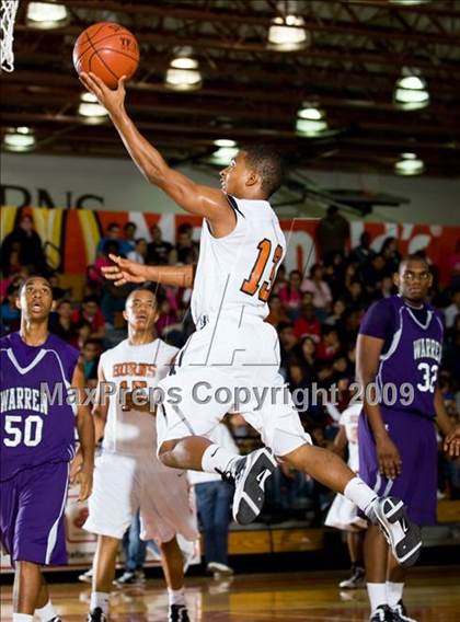 Thumbnail 3 in Dobie vs. Warren (McDonalds Texas Invitational) photogallery.