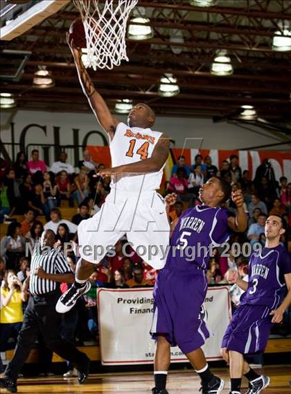 Thumbnail 3 in Dobie vs. Warren (McDonalds Texas Invitational) photogallery.