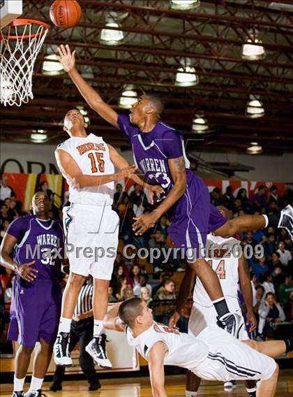 Thumbnail 1 in Dobie vs. Warren (McDonalds Texas Invitational) photogallery.