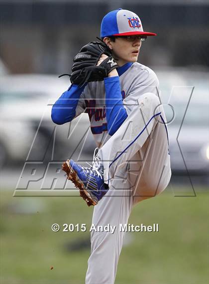 Thumbnail 3 in Greater Gwinnett Christian vs.Warren County photogallery.