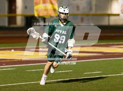 Thumbnail 3 in Royal @ Simi Valley photogallery.