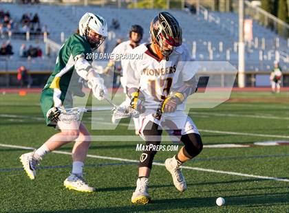 Thumbnail 2 in Royal @ Simi Valley photogallery.