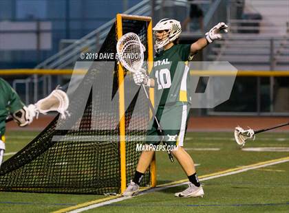 Thumbnail 1 in Royal @ Simi Valley photogallery.
