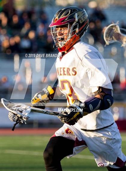 Thumbnail 2 in Royal @ Simi Valley photogallery.