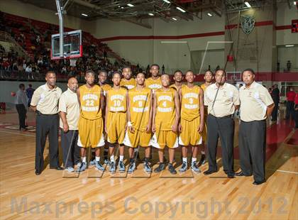 Thumbnail 2 in Lincoln vs South Oak Cliff (DFW Tip Off Classic) photogallery.