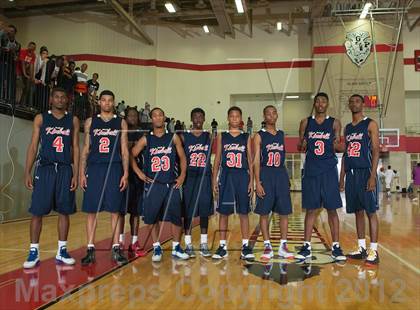 Thumbnail 3 in Lincoln vs South Oak Cliff (DFW Tip Off Classic) photogallery.
