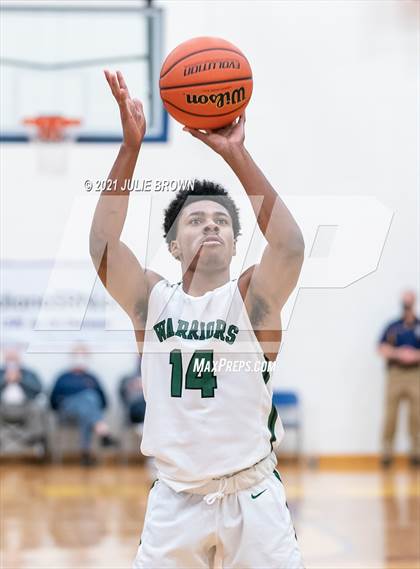 Thumbnail 1 in Covenant Christian vs Shenandoah (IHSAA 2A Regional semi-final) photogallery.