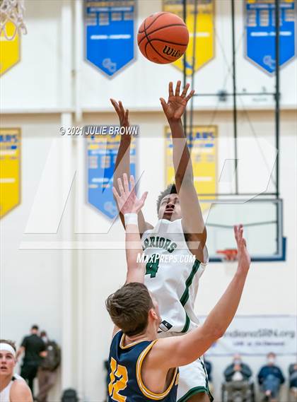Thumbnail 1 in Covenant Christian vs Shenandoah (IHSAA 2A Regional semi-final) photogallery.