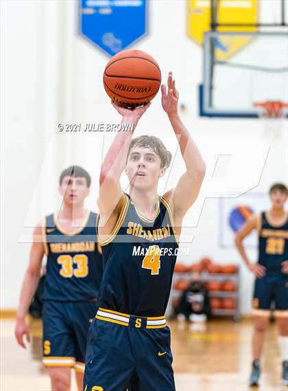 Thumbnail 2 in Covenant Christian vs Shenandoah (IHSAA 2A Regional semi-final) photogallery.